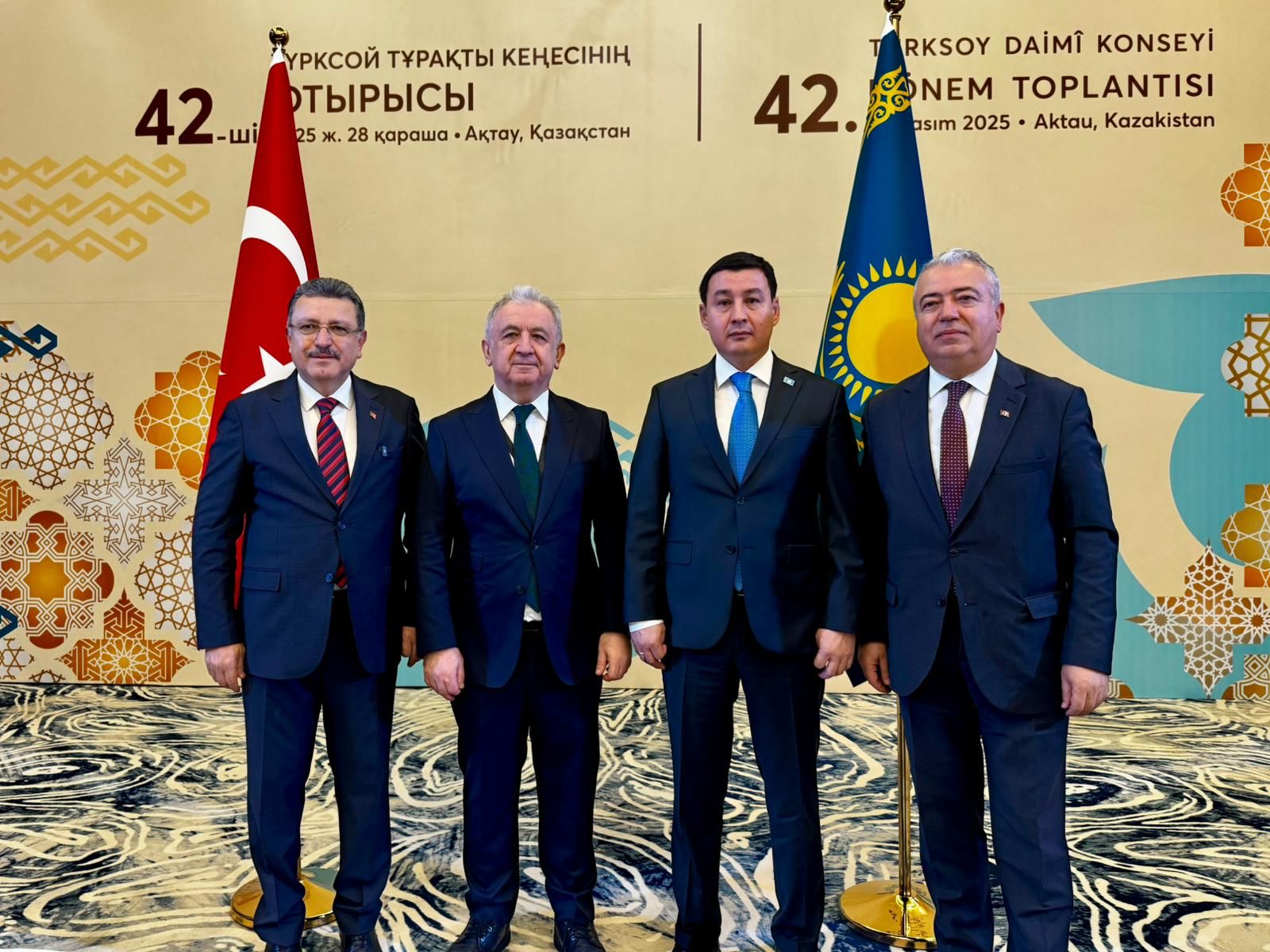 87283Cea 0E62 4251 A021 7B9Ff2Bed75D