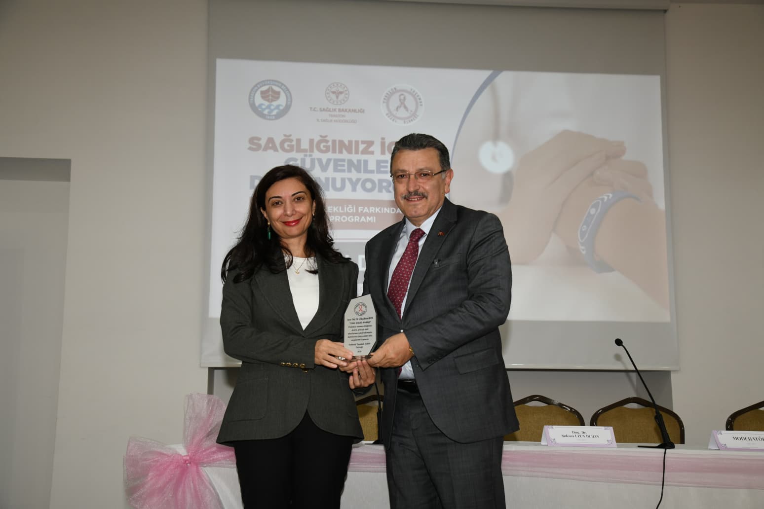 99B0E61A 8Ccc 4670 B974 522Ee0B5Afe9