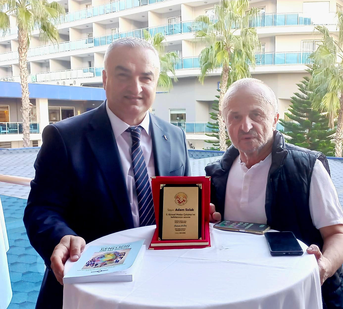 9De2Cde2 D324 42E8 8B89 7891Ccfdad52