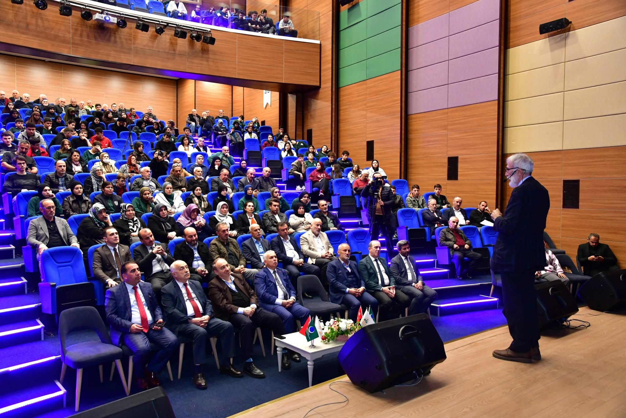 F B I M G 1763704094792