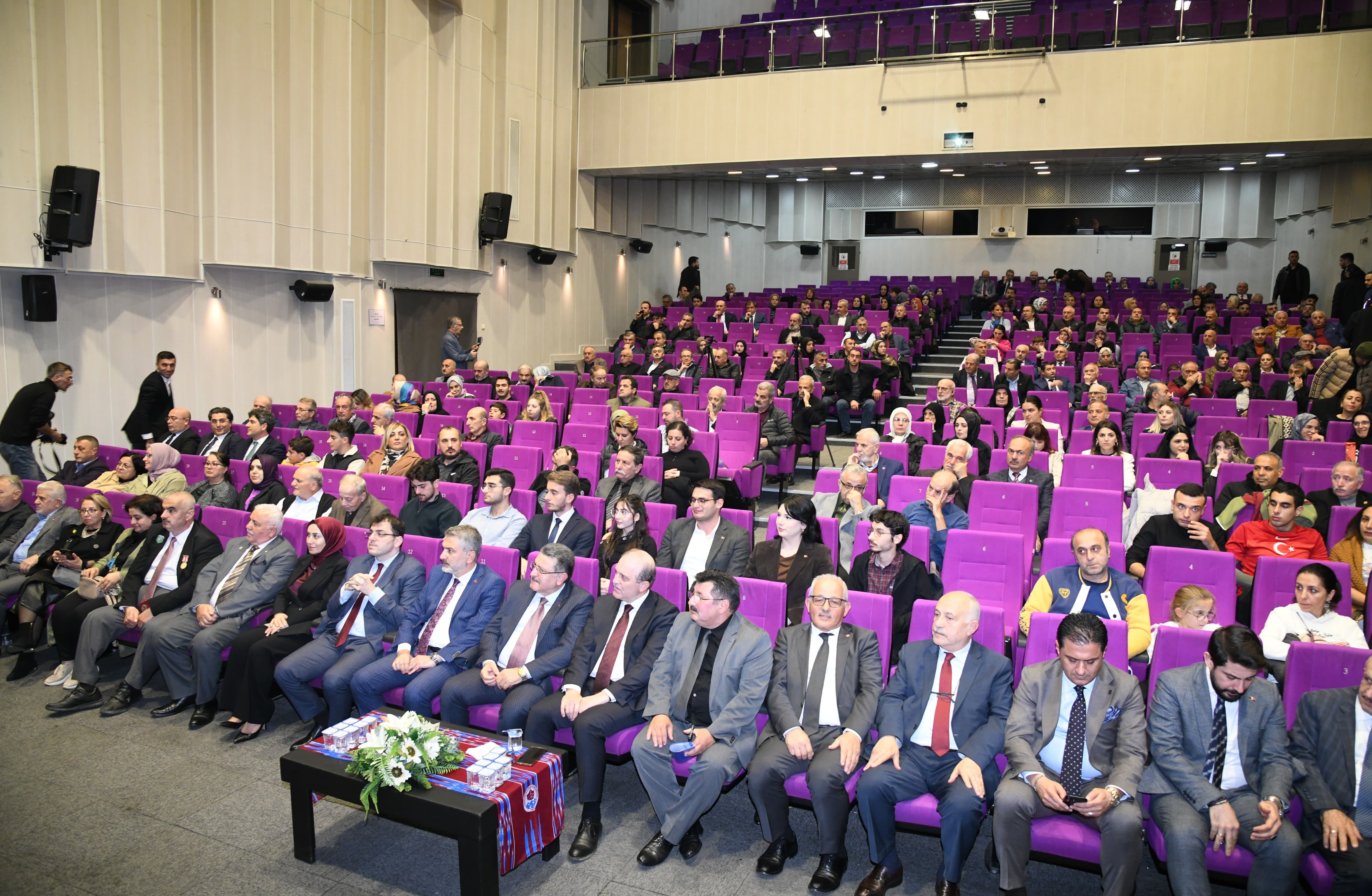 I M G 20251118 W A0042