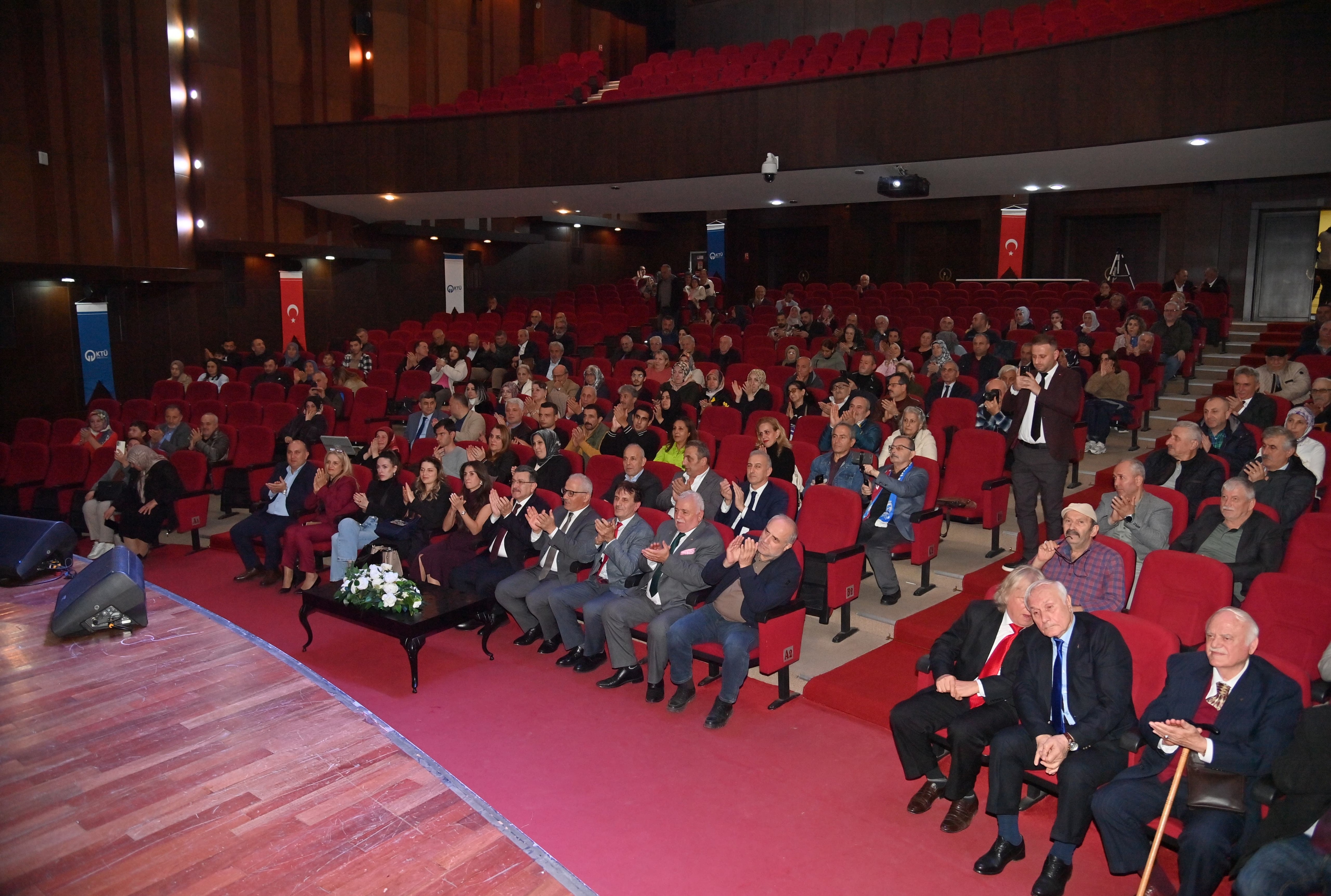 I M G 20251119 W A0021