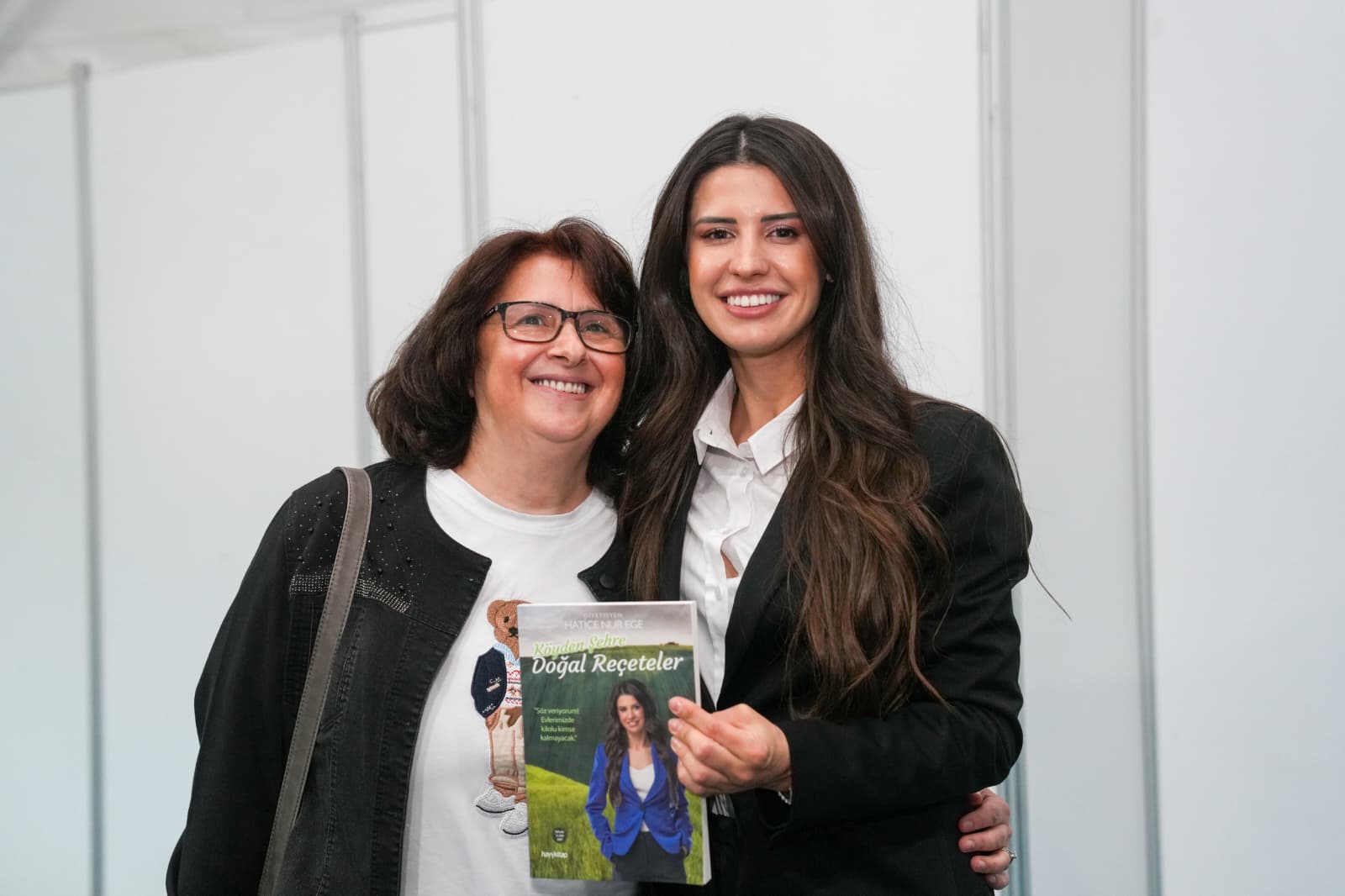 I M G 20251124 W A0019