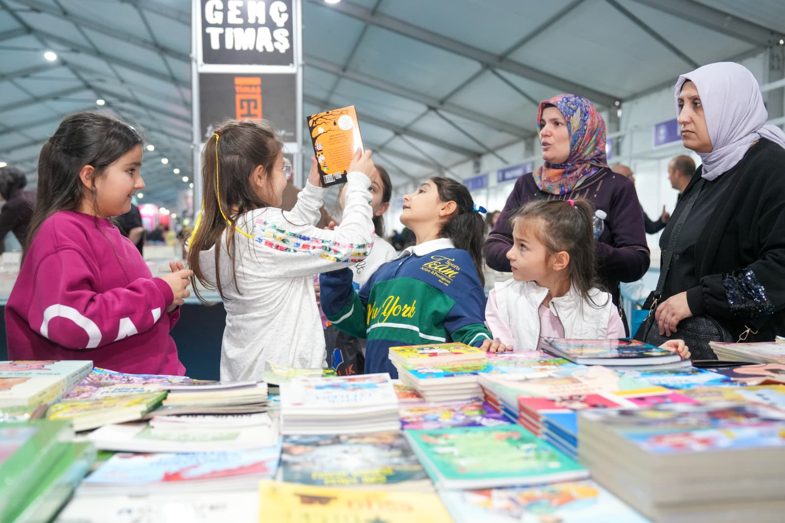 I M G 20251124 W A0021