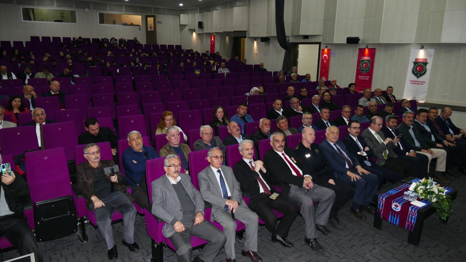 I M G 20251129 W A0012