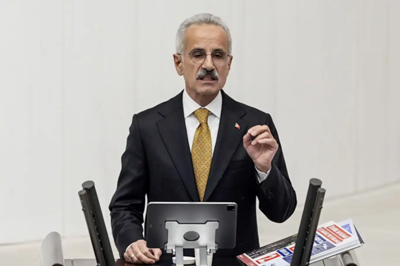 4C6E1F7F 65A7 4819 A173 7889E018C4C8-1