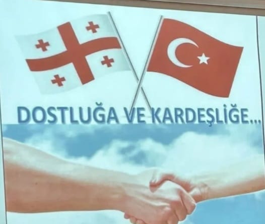 898C9091 6C46 4E96 81C9 A30493C6367A