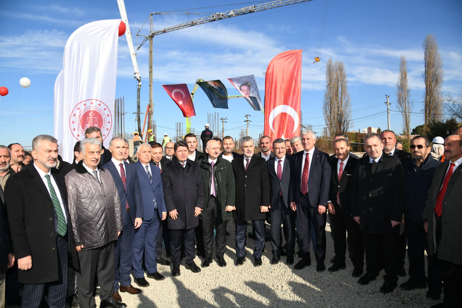 A2453A70 45C9 4826 A273 965Be6A1B751