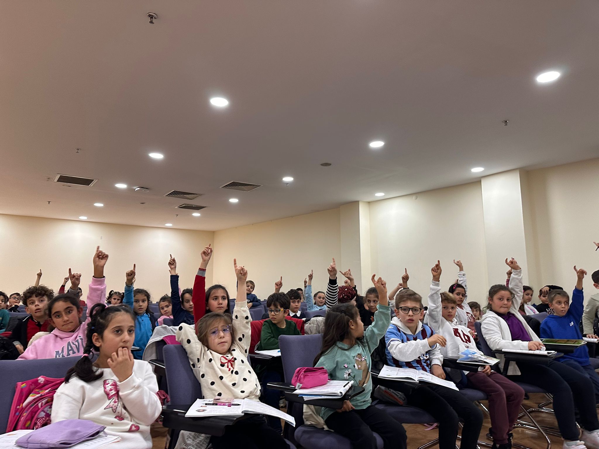 I M G 20251207 W A0000