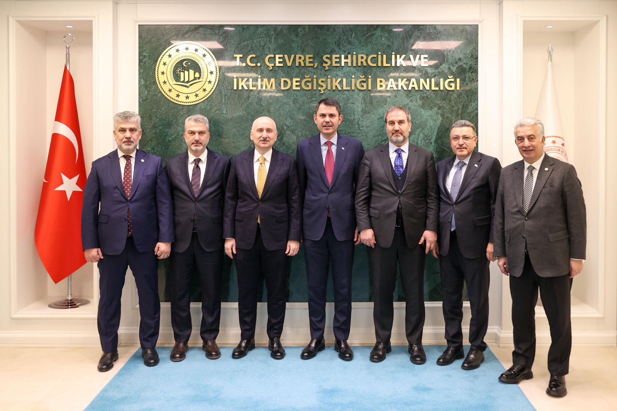 2E4Ed4E4 D3Dd 43C7 9009 2F690749E49F