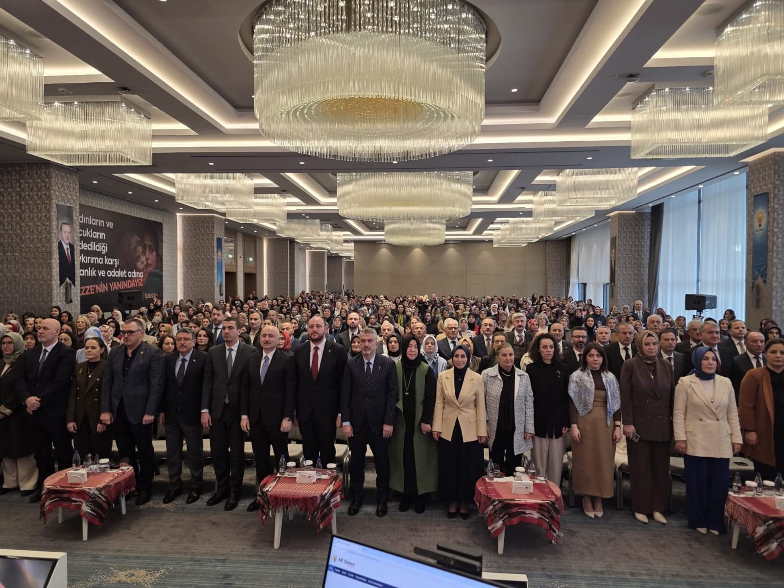 354E7F7F 685A 4Eec 8523 E16911195597