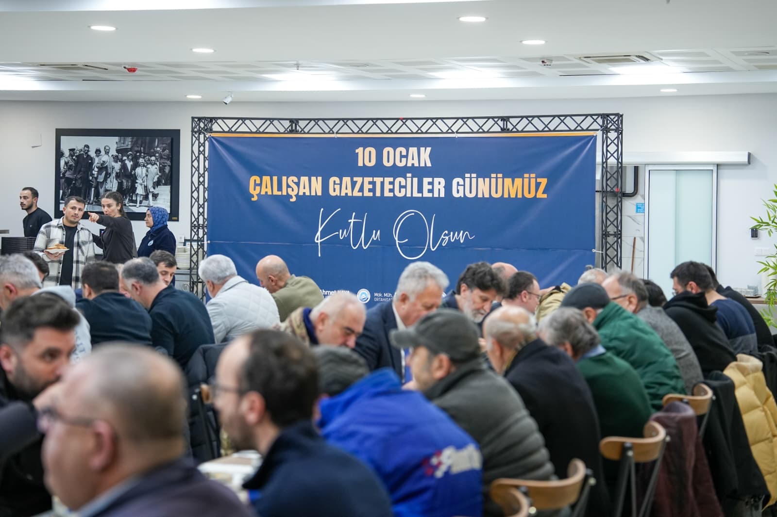 63E3D7F8 2872 4D0C 9107 235C61A40478