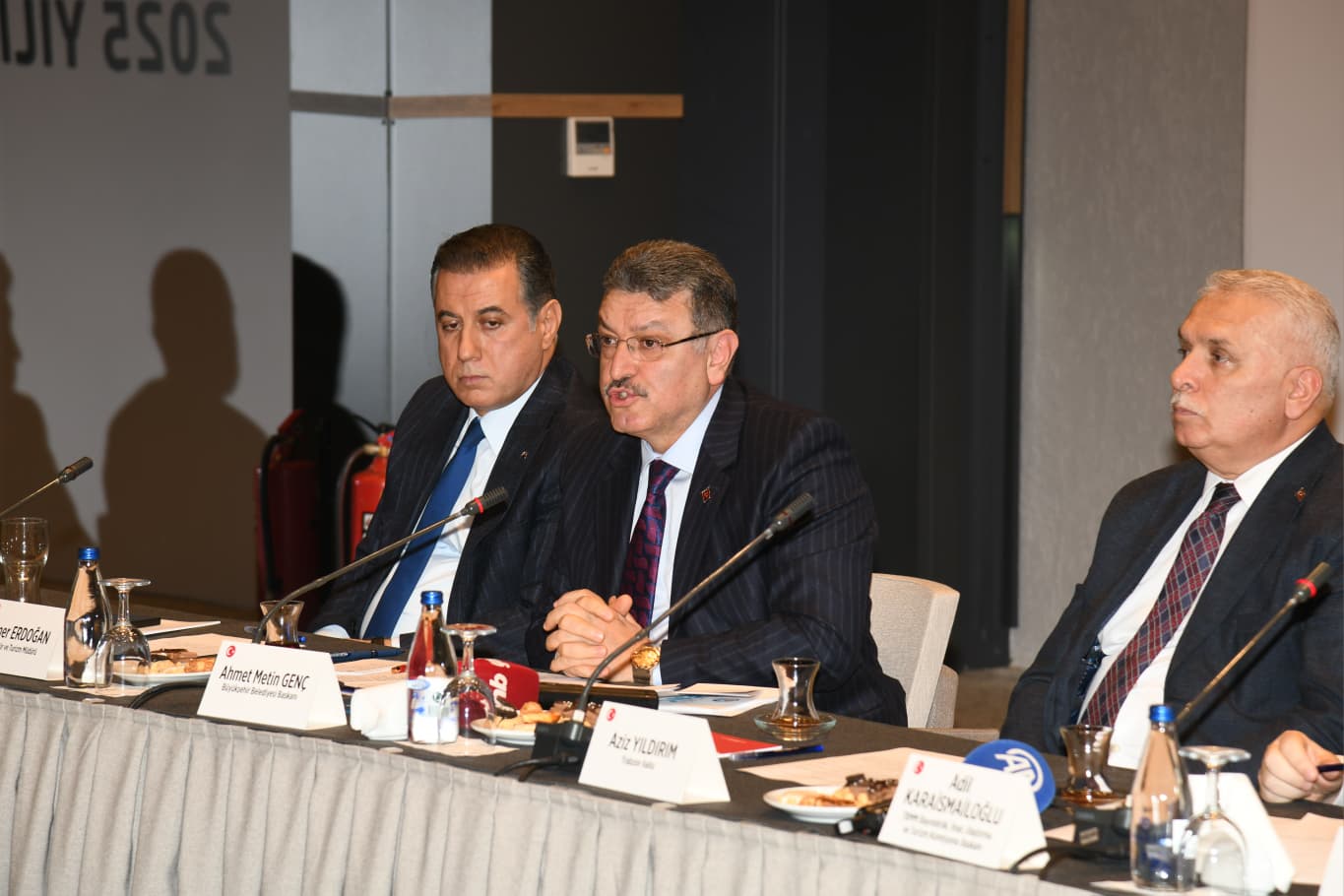 6Abc2332 7C01 47A1 B350 908818B8B2Cb