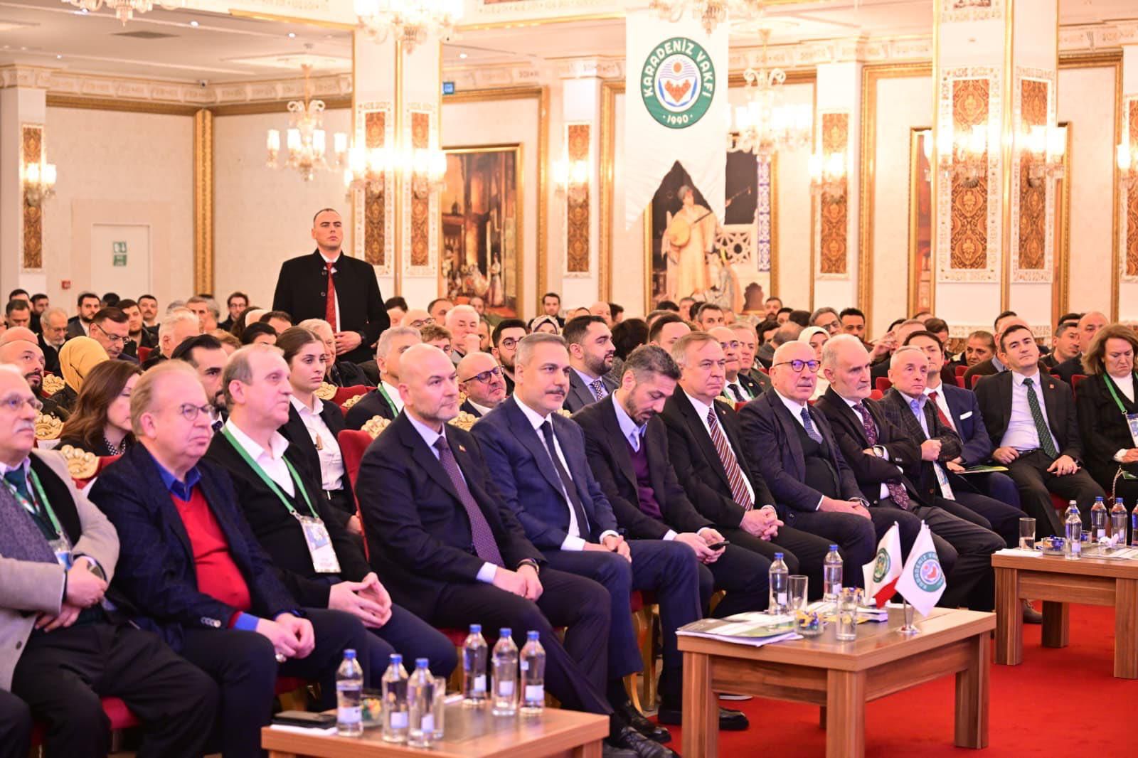 79804D1A 0D9A 4B26 93E3 4813F0C8E1Da