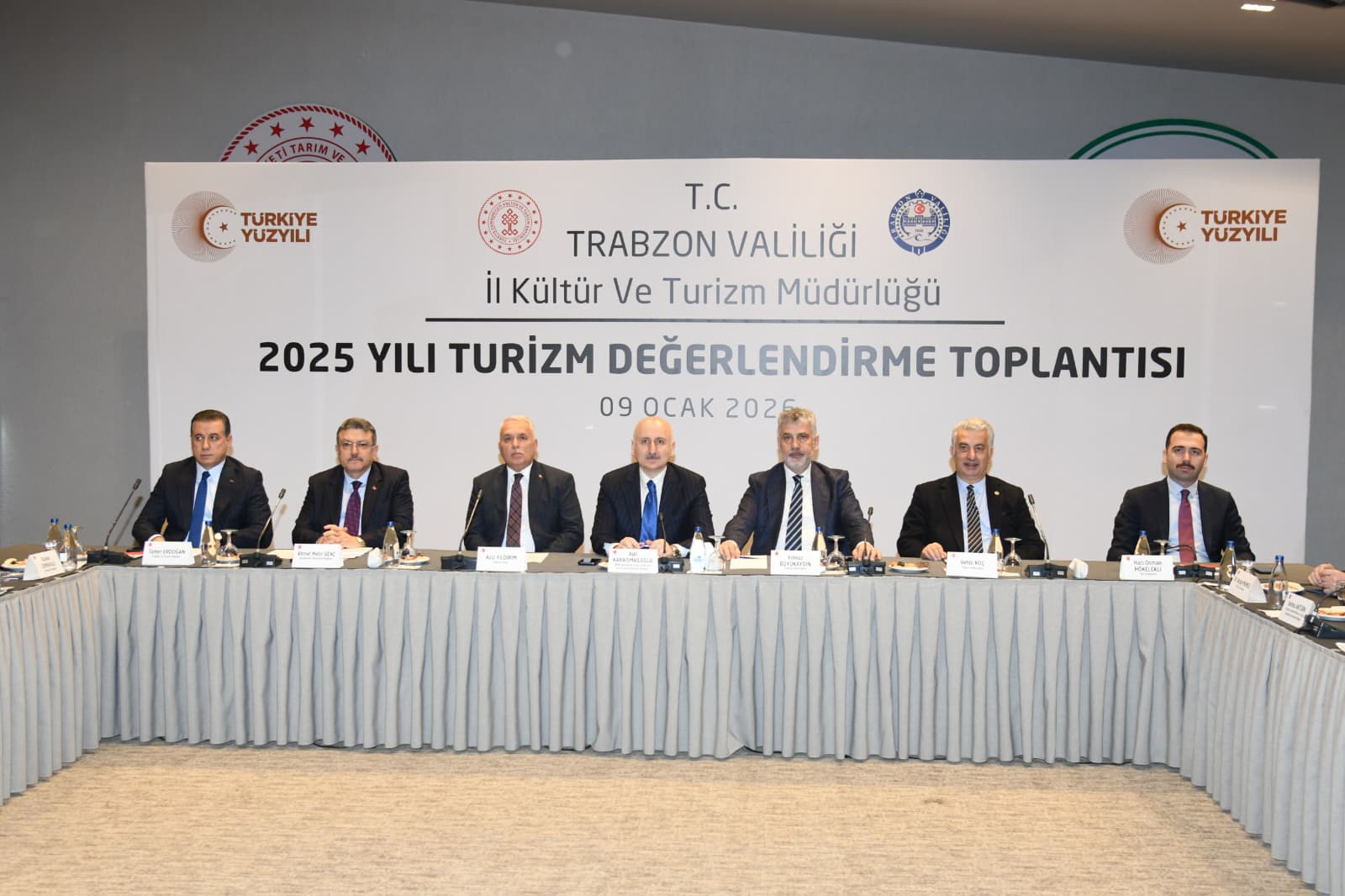 C712438E Bf23 42Ab 8F39 88E82A9Cc974