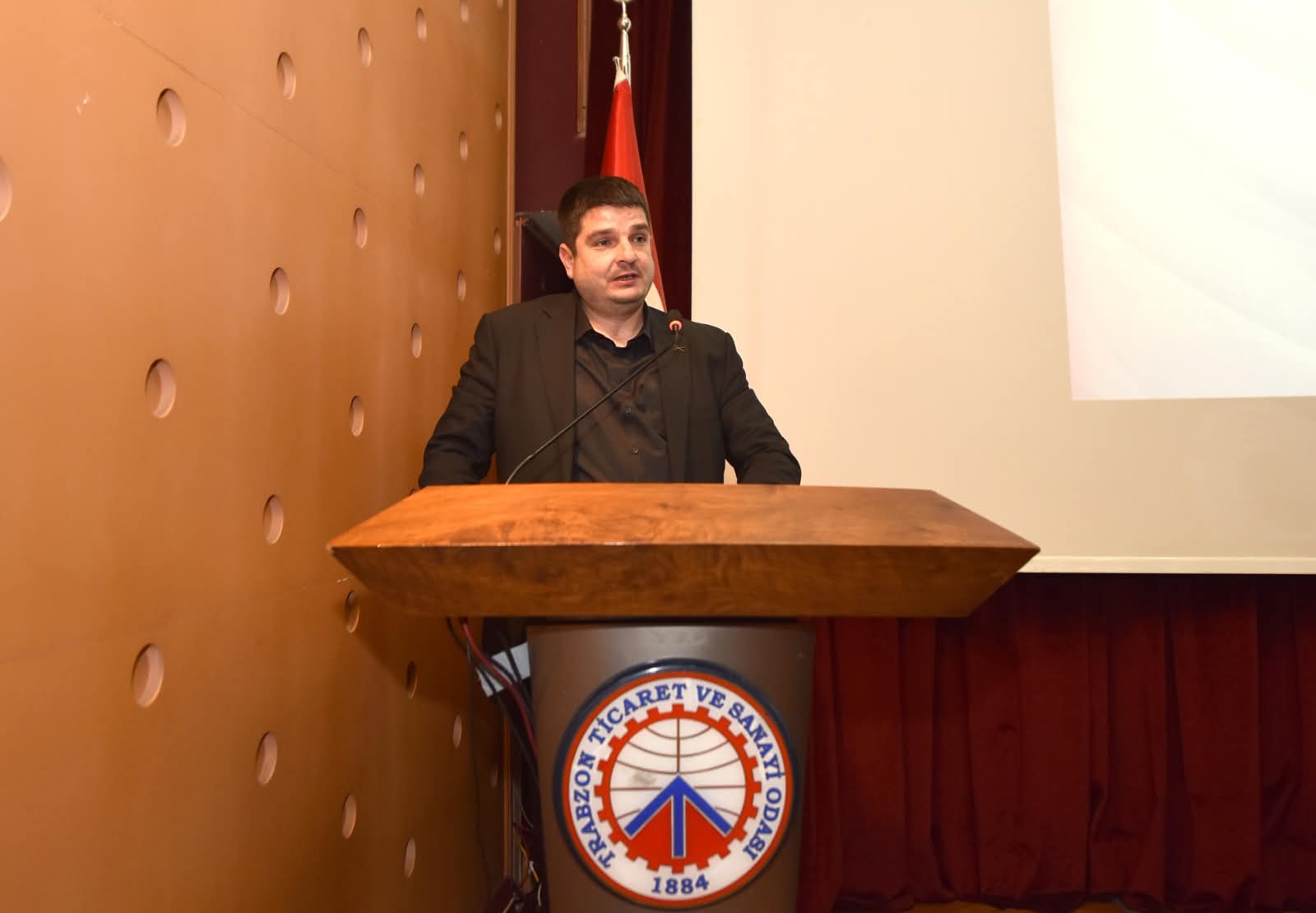 F B I M G 1769855726499