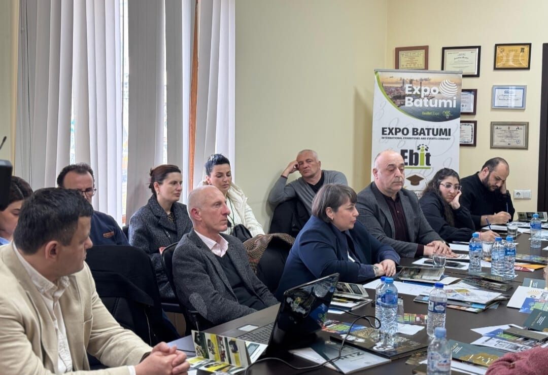 423301E3 F618 4Db4 8Da0 551A9E29F9F8