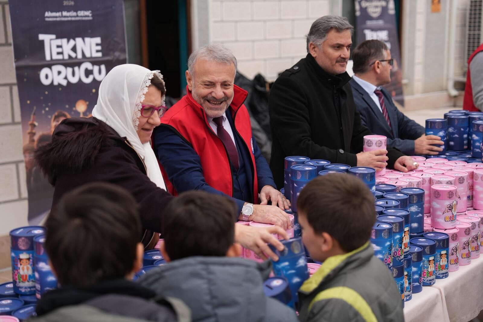 8B72C298 359F 466F A637 C64Db7Adfcc5