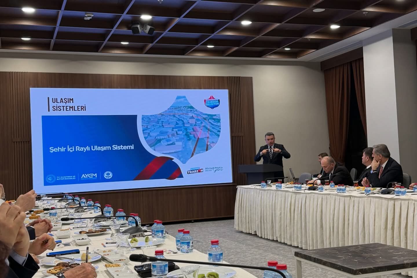 F B I M G 1774477844633