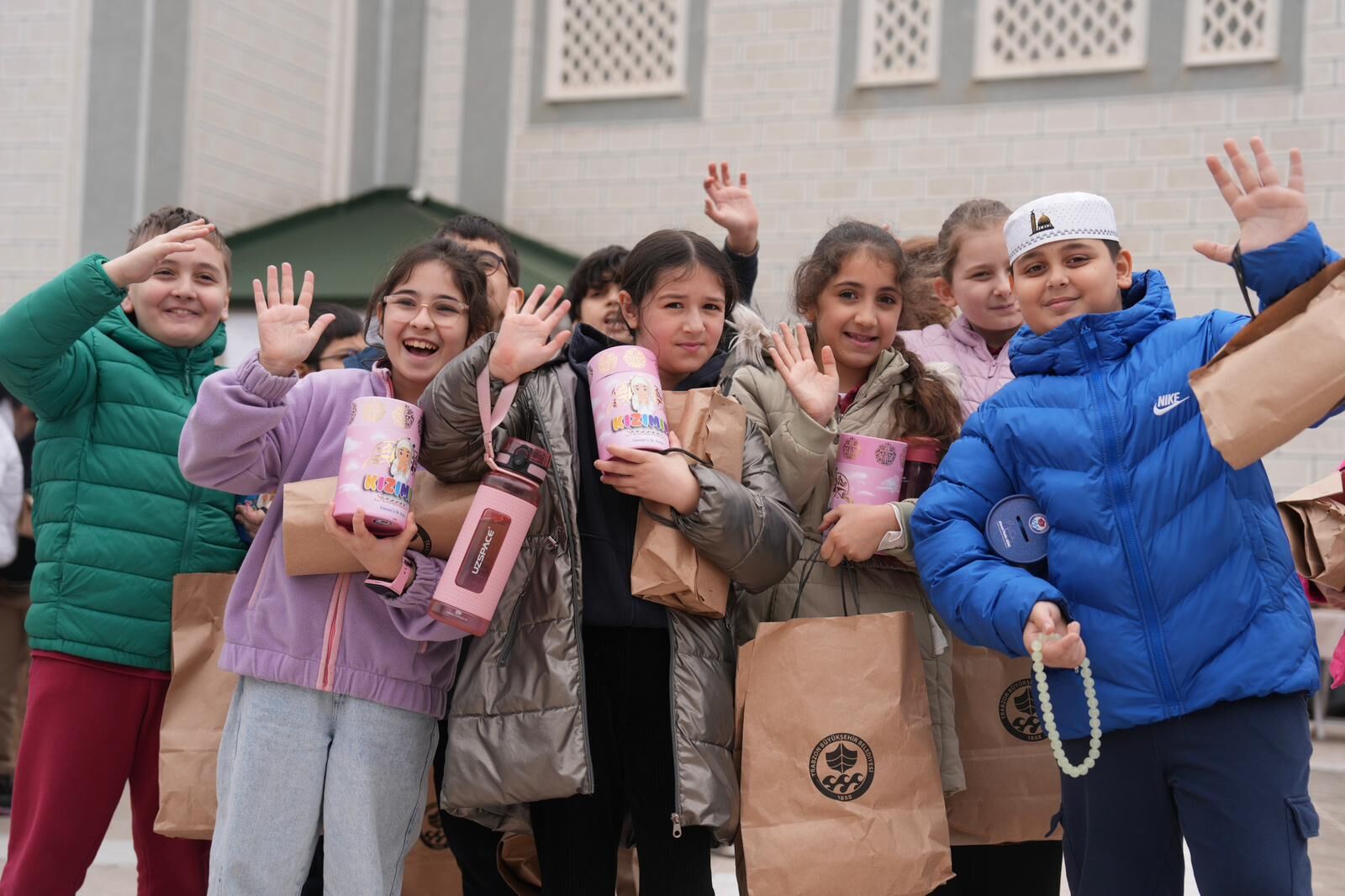 F7C0B129 A8A3 4Ab2 Ad7A Ccbc5Cbfd12F