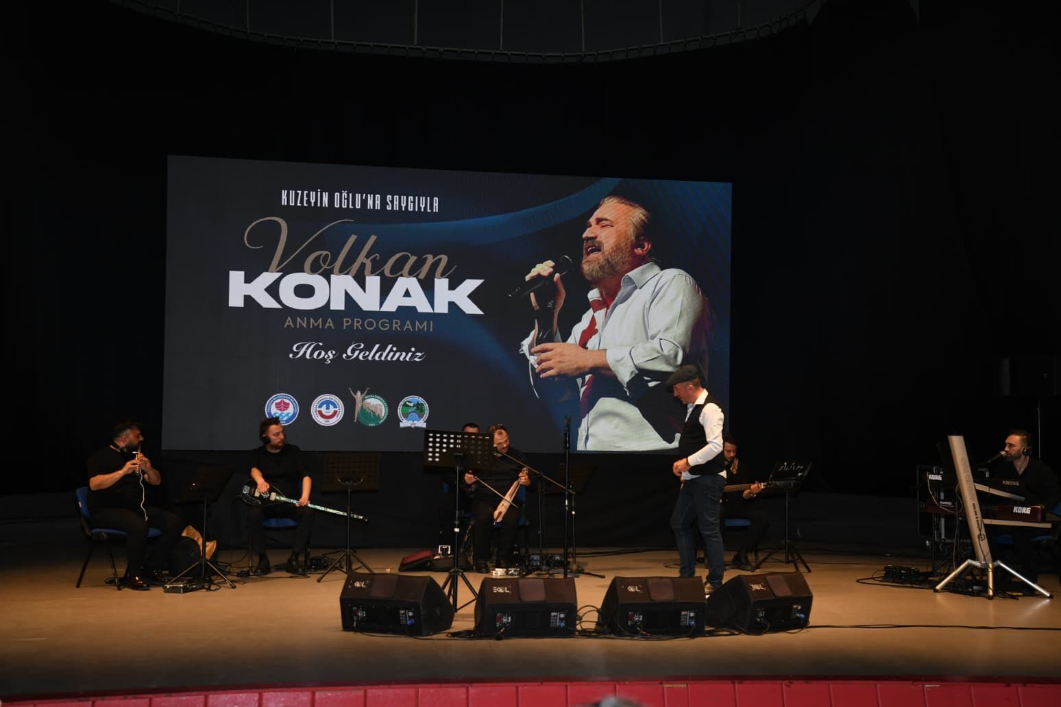 0A40Ccb4 5Dd6 4F10 8Bce 406379F43246