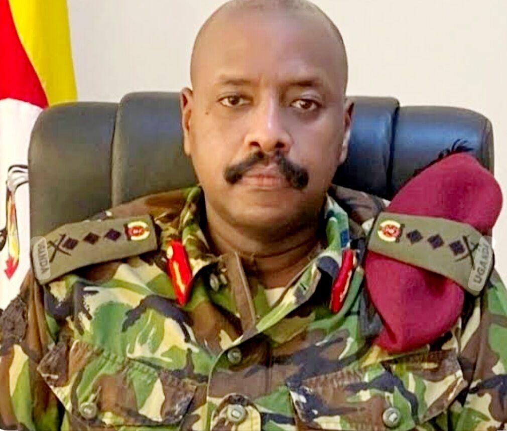 A1392415 1F0C 450B 86Db 059D1E5Eccc5