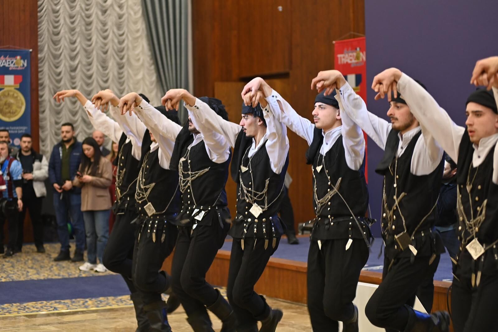 Cb6C3555 B0A0 47E2 8D16 9E2910Afbe4E